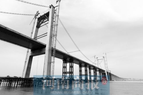 桃花峪黃河大橋明年通車 鄭州開(kāi)車到焦作省半小時(shí)
