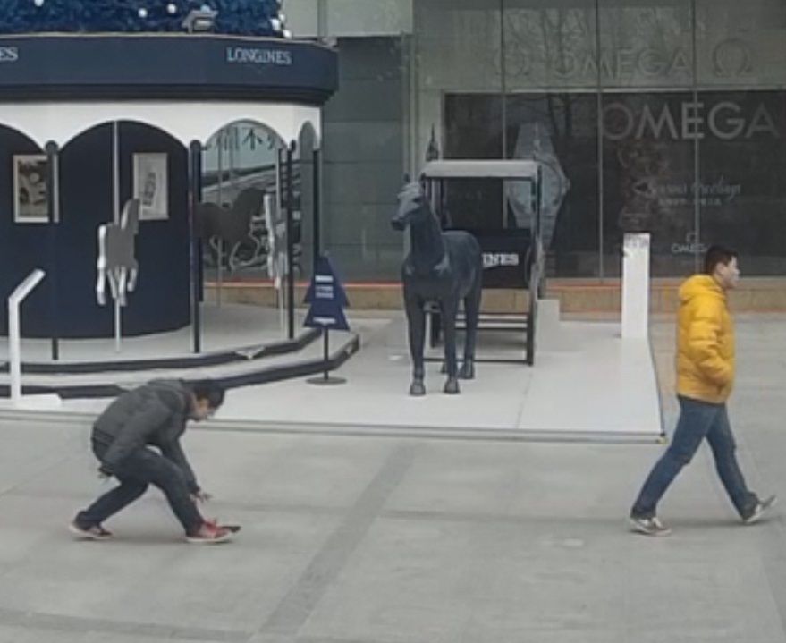 鄭州表情之跨年笑臉 撿人錢包拒絕歸還 正義哥在哪？