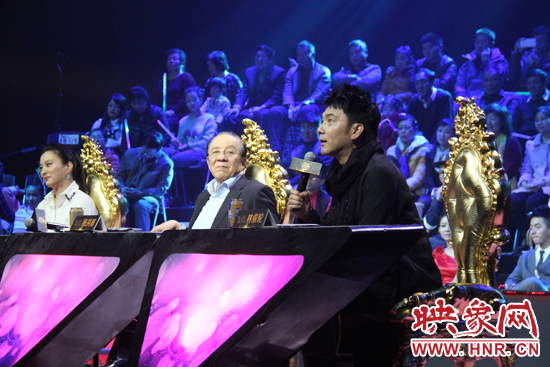 李玲玉、楊洪基、林依輪三位明星評(píng)委