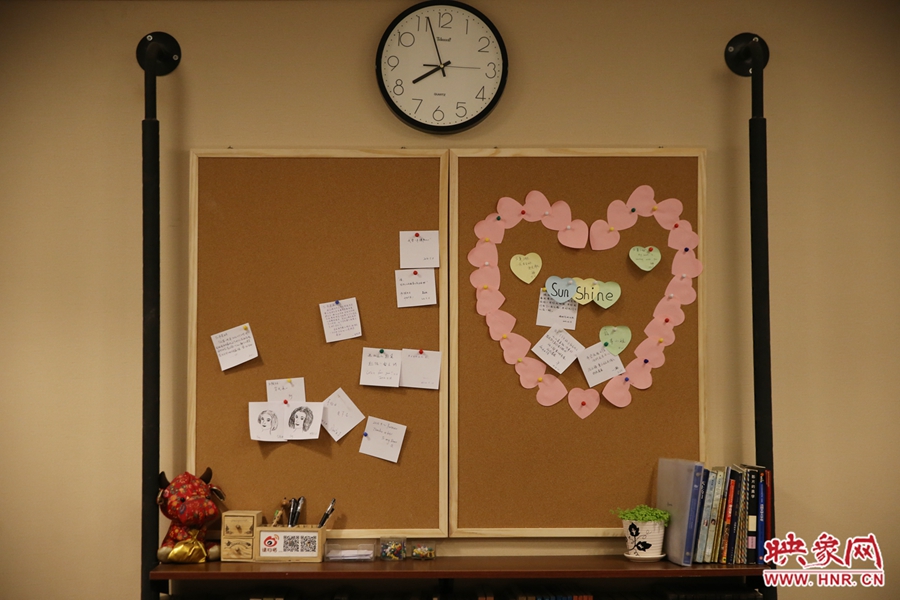 書(shū)店內(nèi)的留言板。