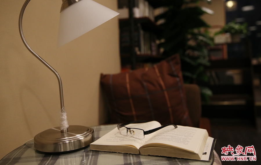 書(shū)店內(nèi)的裝飾。